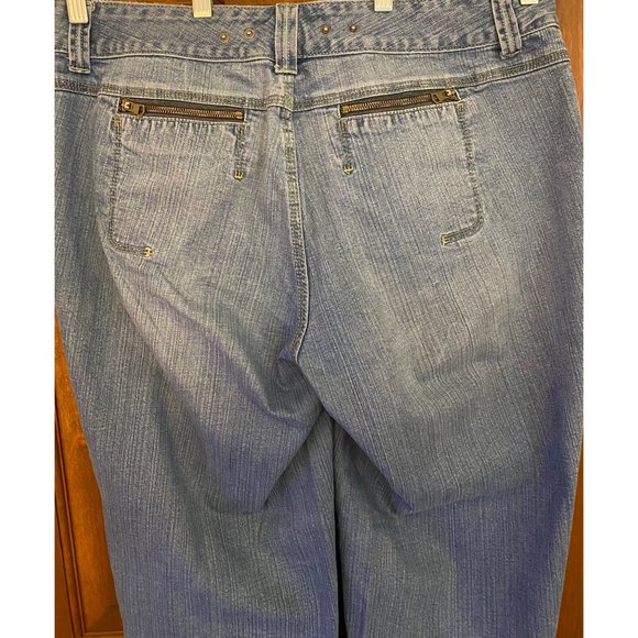 Vintage Tommy Hilfiger Woman Mid-Rise Jeans Women Size 14 Zipper Pockets Rivets - Picture 16 of 16